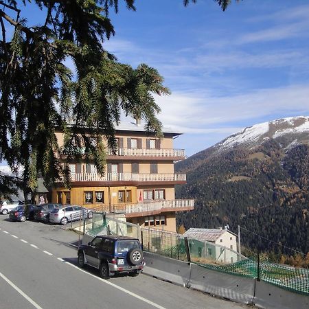 Hotel Viola Valdidentro Luaran gambar